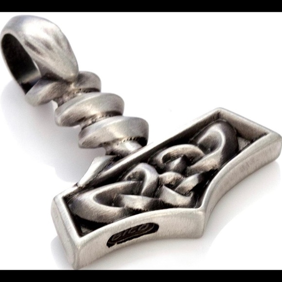 Thor's Hammer Pendant - Picture 2 of 2